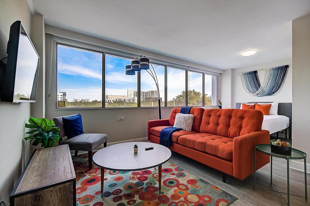 Frontdesk The Wayland Apts Downtown St Pete Appartamento St. Petersburg Esterno foto